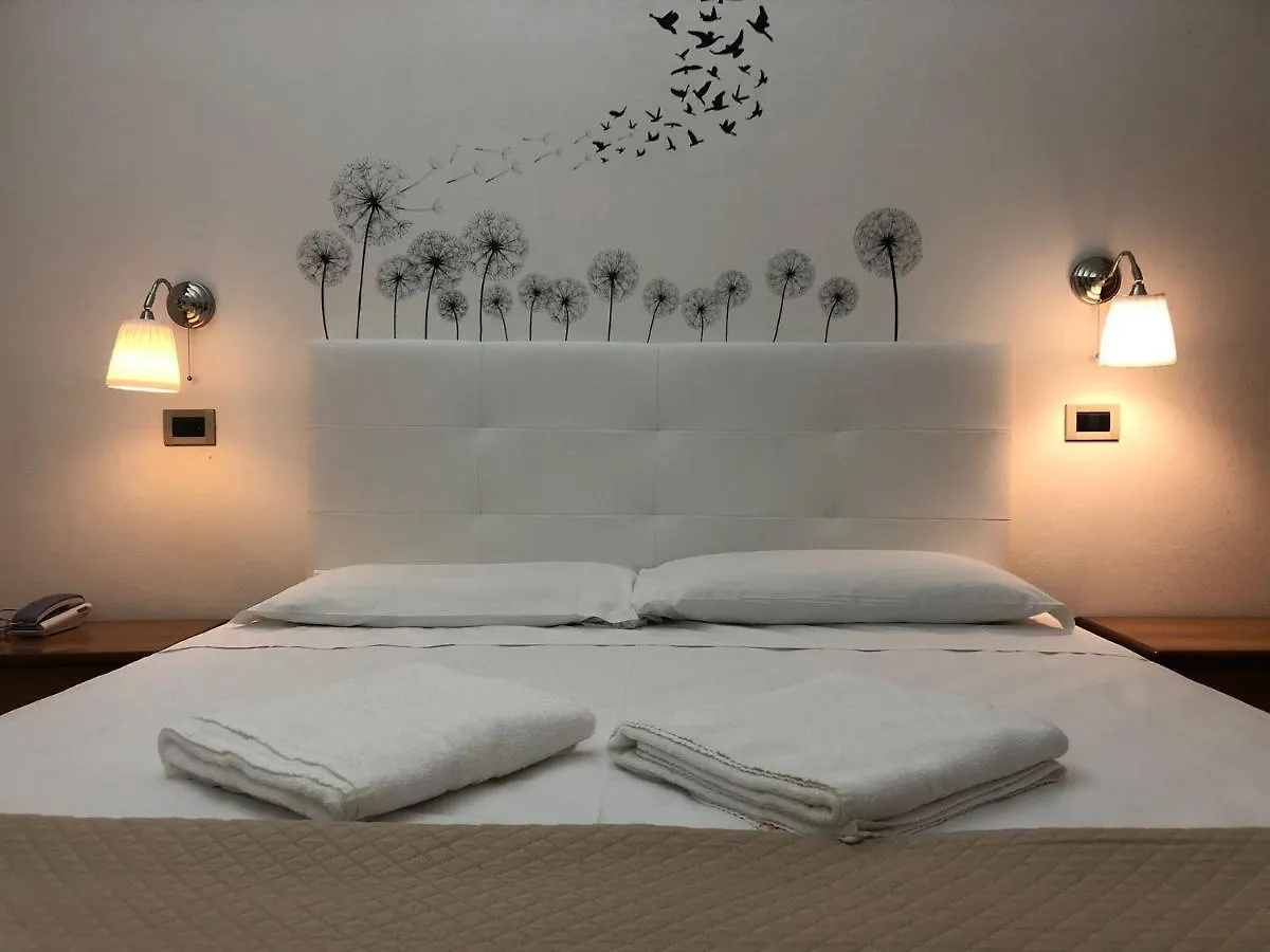 פיזה Hotel Francesco