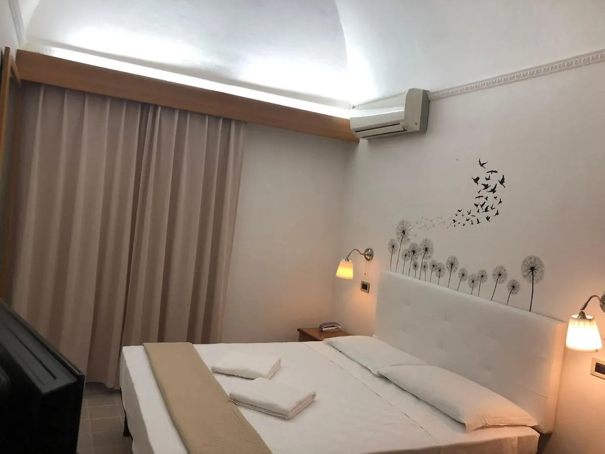 פיזה Hotel Francesco