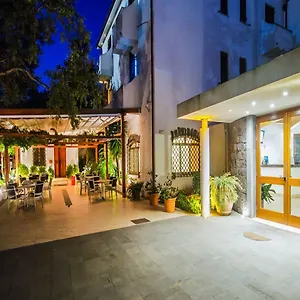 **** Hotel Il Querceto Italie